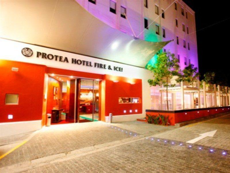 Protea Hotel Fire & Ice By Marriott Città del Capo Esterno foto